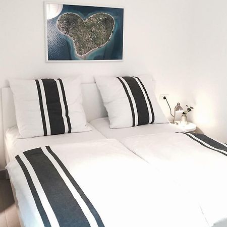 Apartmani Zivaljic โตรกีร์ ภายนอก รูปภาพ